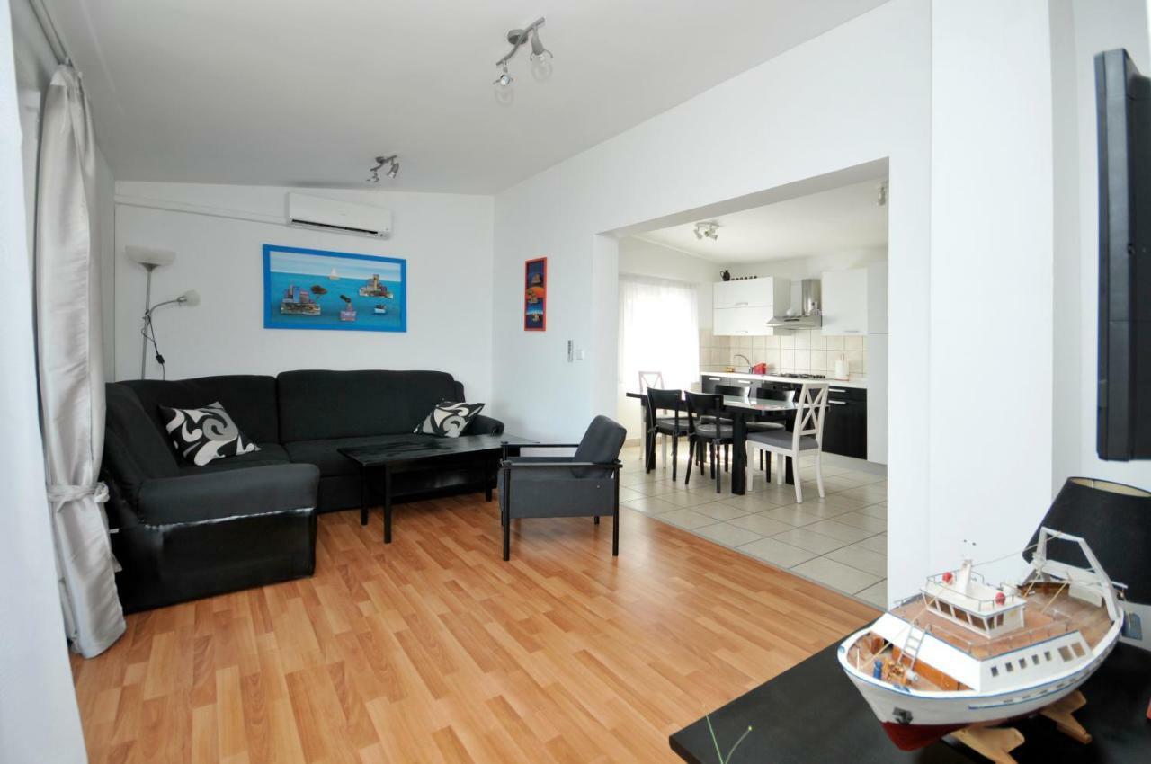 Sandra Apartman