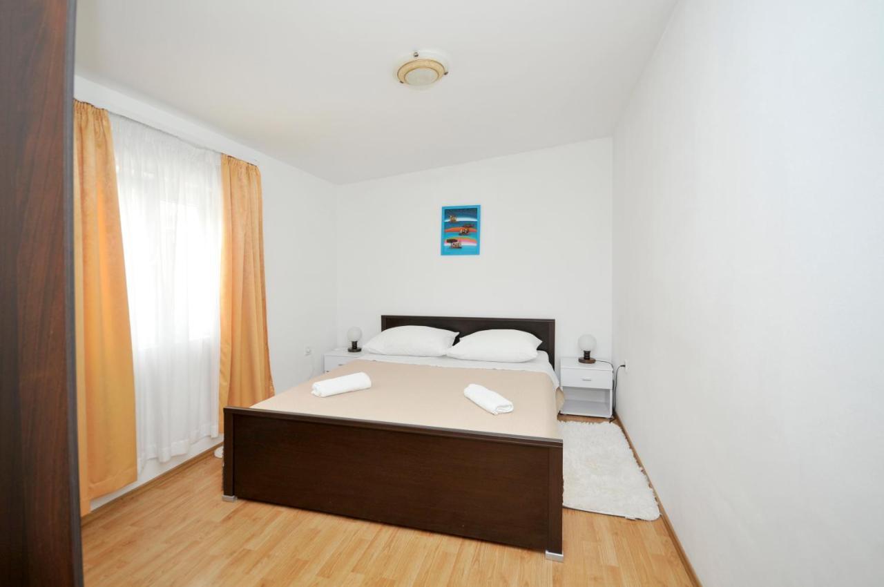 Sandra Apartman *